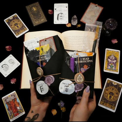 Oracle Card Blind Box Set