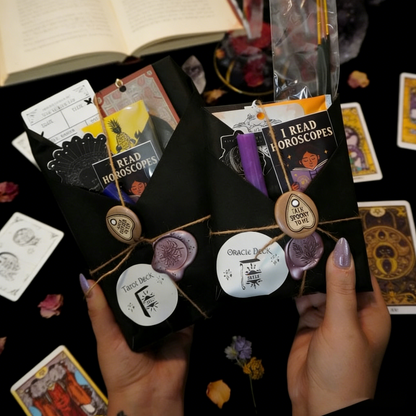 Oracle Card Blind Box Set