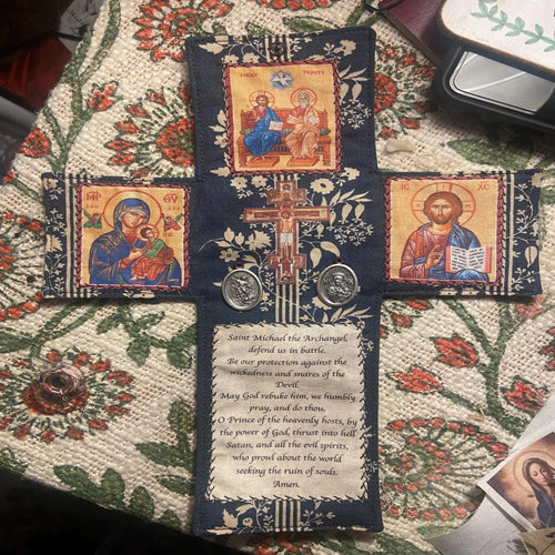✝️Handmade Portable Catholic Altar for Daily Prayer & Devotion